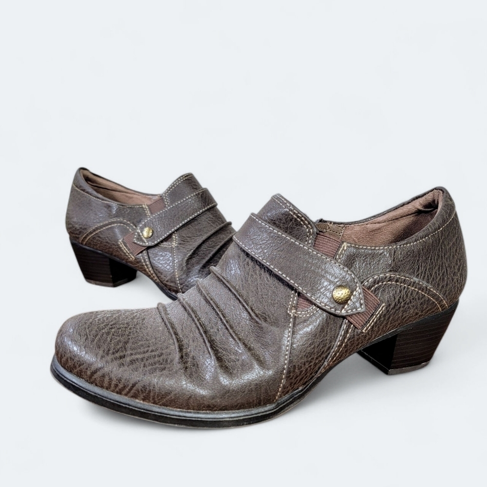 Natural Soul Brown Booties Size 8.5 Ankle Boots Vegan Leather Comfy